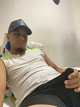 Snapshot of MichaManu7 chatting on November 7, 2025, 4:12 am MichaManu7 online show from November 7, 2025, 4:12 am