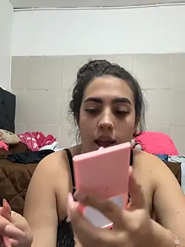 Snapshot of Pauli_Anhell chatting on November 5, 2025, 5:07 am Pauli Anhell online show from November 5, 2025, 5:07 am