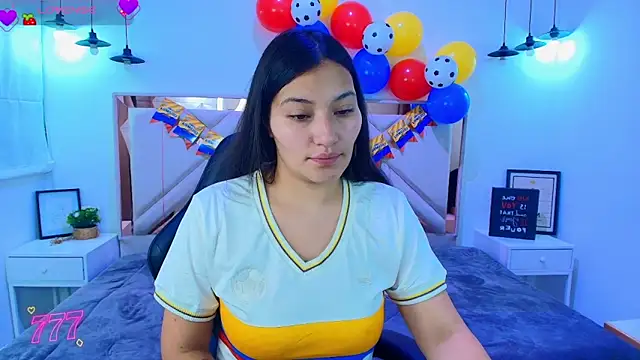 emmaa garciia online show from June 18, 2026, 3:40 am