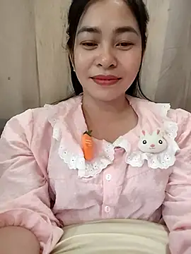 Snapshot of Bamboo-niee123 chatting on April 9, 2026, 4:56 am Bamboo-niee123 online show from April 9, 2026, 4:56 am