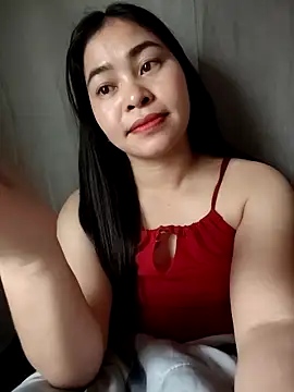 Snapshot of Bamboo-niee123 chatting on April 15, 2026, 4:19 am Bamboo-niee123 online show from April 15, 2026, 4:19 am