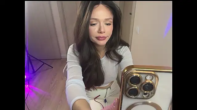 Lisa Graham online show from December 16, 2025, 5:45 am