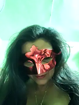 Snapshot of LOVE__RANI chatting on February 13, 2026, 12:34 pm LOVE RANI online show from February 13, 2026, 12:34 pm