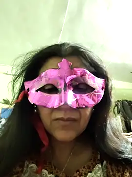 Snapshot of LOVE__RANI chatting on March 1, 2026, 1:46 pm LOVE RANI online show from March 1, 2026, 1:46 pm