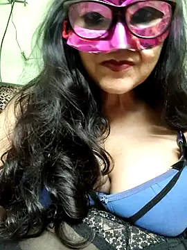 LOVE  RANI online show from August 2, 2026, 6:06 pm