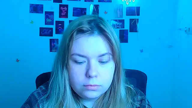 SusannaNight online show from April 27, 2026, 5:16 am