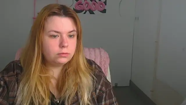 SusannaNight online show from May 3, 2026, 5:13 am
