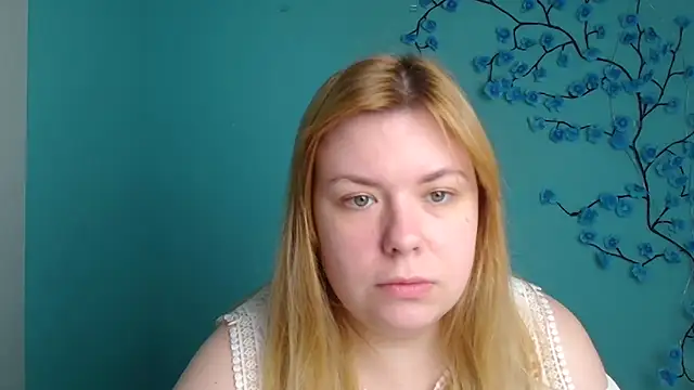 SusannaNight online show from May 9, 2026, 5:23 am