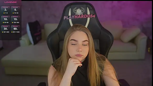 Ariella Star online show from February 11, 2026, 8:41 am