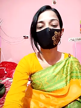 Snapshot of Green_LaDY66 chatting on April 5, 2026, 2:03 pm Green LaDY66 online show from April 5, 2026, 2:03 pm