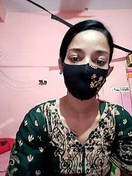 Green LaDY66 online show from April 30, 2026, 2:12 pm