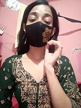 Green LaDY66 online show from May 15, 2026, 5:31 pm