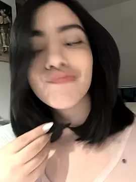 Sara-215 online show from January 15, 2026, 3:22 am