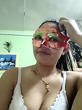 Snapshot of DesiBomb_ chatting on October 29, 2025, 1:35 pm DesiBomb  online show from October 29, 2025, 1:35 pm