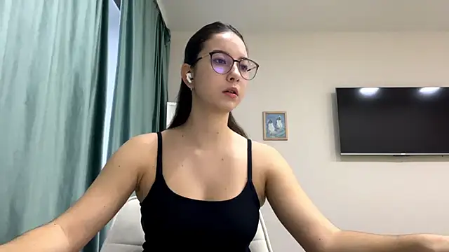 Allisgree online show from December 19, 2025, 7:48 am