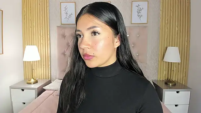 KamyGlam online show from June 8, 2026, 8:09 pm