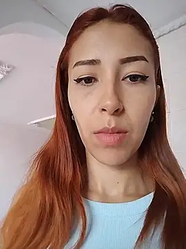 julialex  online show from December 15, 2025, 1:26 pm