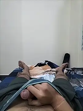 SentScruples online show from December 3, 2025, 6:50 pm