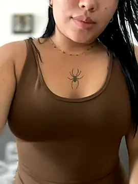 Vickybon online show from November 12, 2025, 7:35 pm