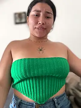 Vickybon online show from November 13, 2025, 7:02 pm