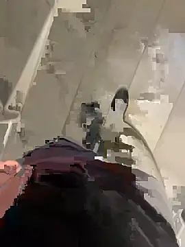 LeoBlaze13 online show from December 3, 2025, 9:57 pm