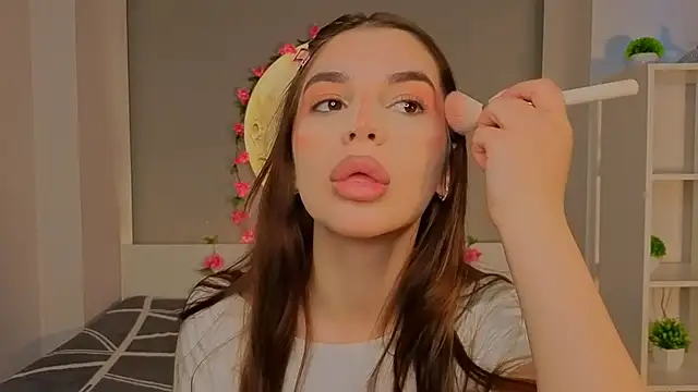 LauraHansil online show from February 7, 2026, 6:28 am