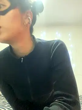 NatySensuaal online show from October 30, 2025, 4:14 am