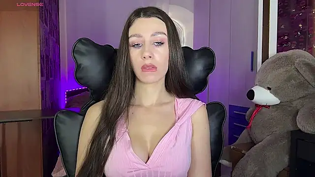 SweetCherry  N online show from June 5, 2026, 10:10 am