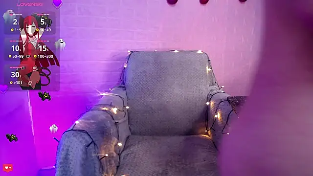 Snapshot of Princess_Mia1126 chatting on December 19, 2025, 3:35 am Princess Mia1126 online show from December 19, 2025, 3:35 am