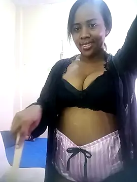 Snapshot of Diosa339 chatting on January 9, 2026, 2:20 pm Diosa339 online show from January 9, 2026, 2:20 pm