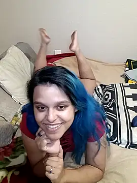 aye tinakopixx online show from December 18, 2025, 6:41 am