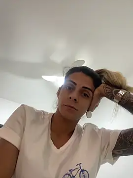 sabrinaneves online show from April 23, 2026, 4:09 pm