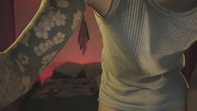 estmonnn online show from December 19, 2025, 1:34 am