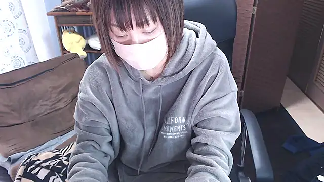 Snapshot of YUNONNON chatting on February 7, 2026, 5:00 am YUNONNON online show from February 7, 2026, 5:00 am