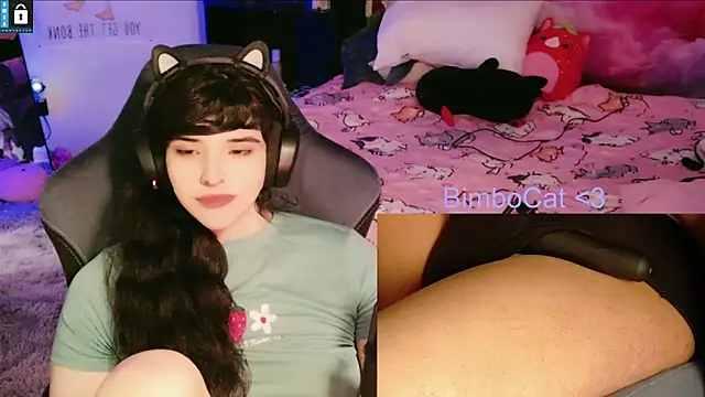 Snapshot of BimboCat chatting on March 5, 2026, 7:32 pm BimboCat online show from March 5, 2026, 7:32 pm