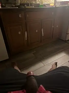 thekingofkin04 online show from October 29, 2025, 6:48 am