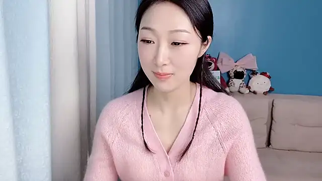 Snapshot of ella55-- chatting on March 13, 2026, 1:34 am ella55-- online show from March 13, 2026, 1:34 am