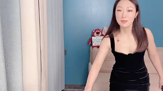 Snapshot of ella55-- chatting on March 16, 2026, 1:11 am ella55-- online show from March 16, 2026, 1:11 am