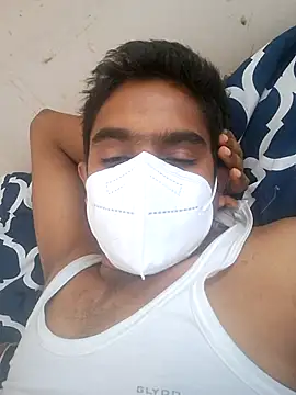 Snapshot of Healthy18 chatting on November 11, 2025, 2:00 am Healthy18 online show from November 11, 2025, 2:00 am