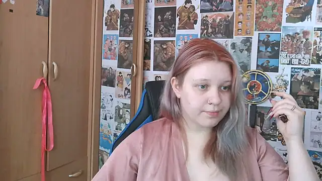 FoxPlayXX online show from July 14, 2026, 10:21 am