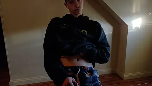 Yoursexiboy33 online show from October 30, 2025, 1:56 pm