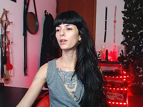 CarrieBurton online show from October 29, 2025, 5:25 pm