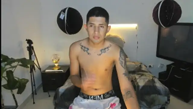 darwinandbrayann online show from March 22, 2026, 8:01 pm