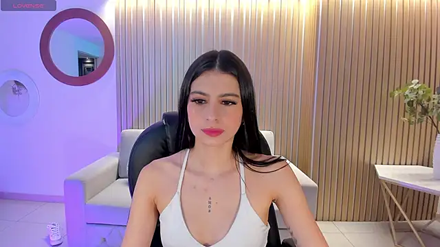 BellaConnorX online show from March 15, 2026, 11:33 pm