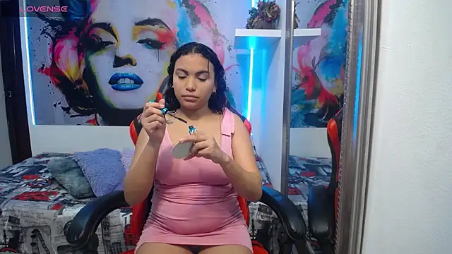 valeria martinez19 online show from June 9, 2026, 3:07 am