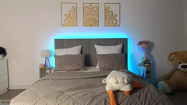 Snapshot of adele_armass chatting on February 7, 2026, 8:56 pm adele armass online show from February 7, 2026, 8:56 pm