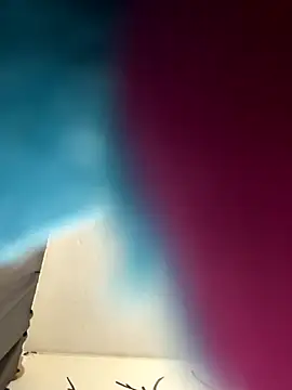 Snapshot of Quednow- chatting on October 30, 2025, 8:16 am Quednow- online show from October 30, 2025, 8:16 am