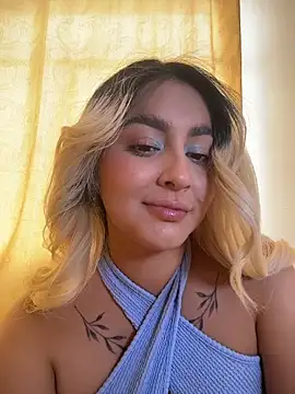 Elina Hills online show from March 25, 2026, 5:41 pm