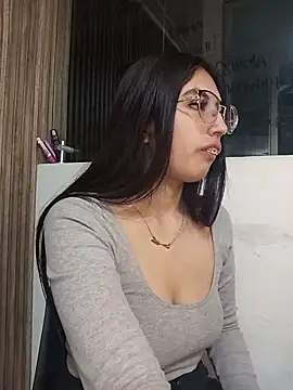 Valk submissive online show from March 21, 2026, 4:50 am