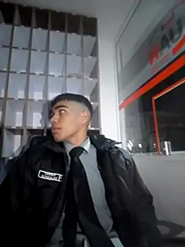 Snapshot of sweet_dirty_boy chatting on November 7, 2025, 7:30 am sweet dirty boy online show from November 7, 2025, 7:30 am